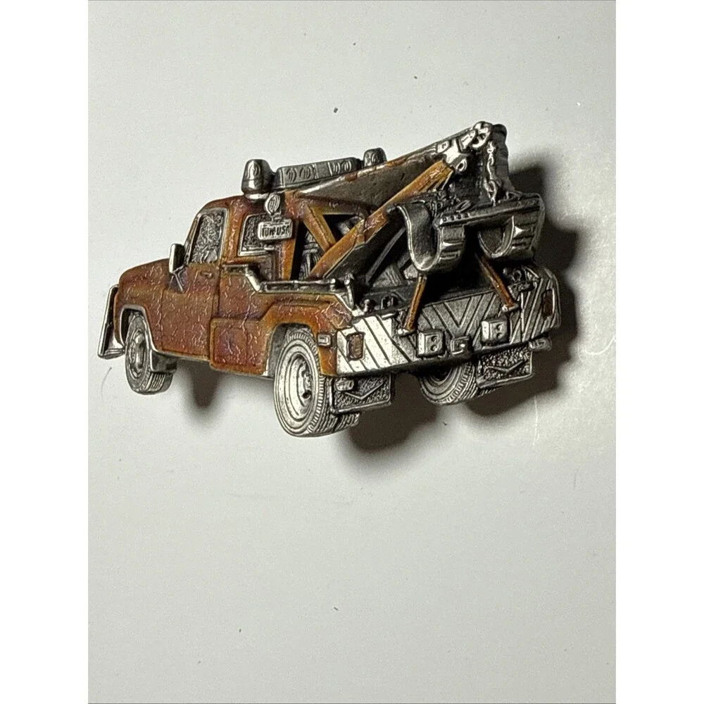 1980 American Buckle Co. Chicago Chevy Task Force/Holmes Twin Boom Wrecker Brass